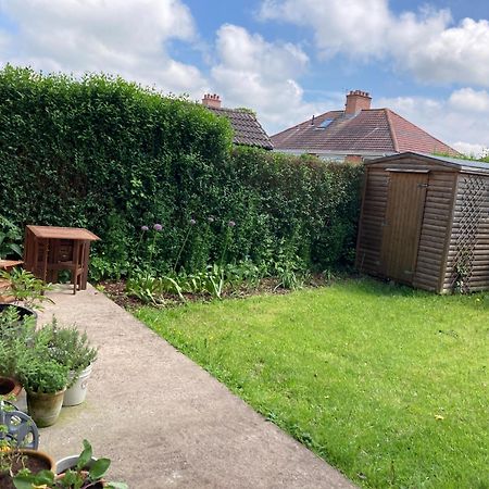 Cosy At Cumberland - Double Room With Shared Bathroom Dundonald  Екстер'єр фото